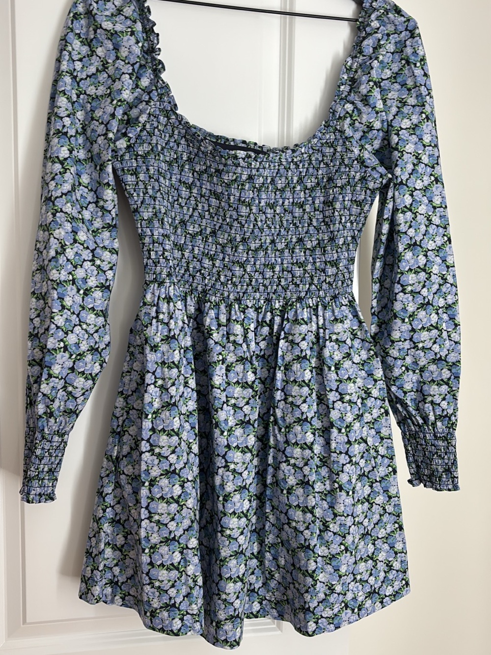 Hill house mini size M